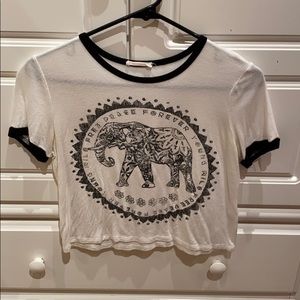 Cropped Elephant tee